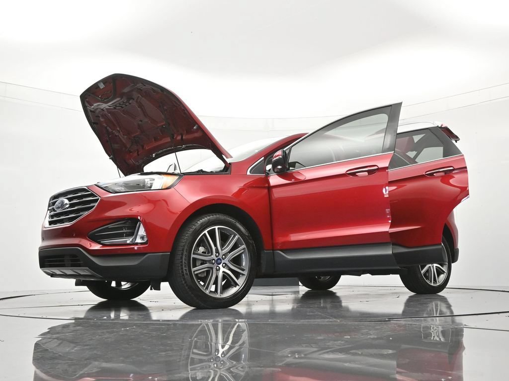 Certified 2022 Ford Edge Titanium AWD/4WD image 49