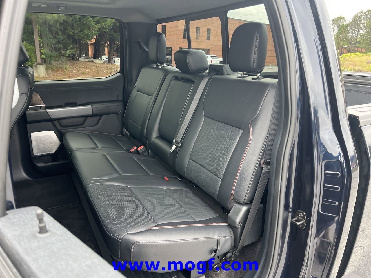 Certified 2022 Ford F150 Lariat w/ Equipment Group 502A High AWD/4WD image 22