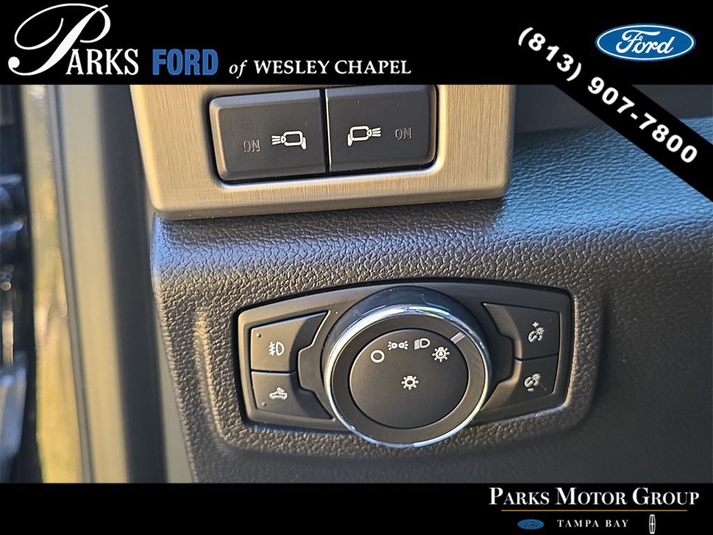 Certified 2021 Ford F250 Platinum w/ FX4 Off-Road Package image 30