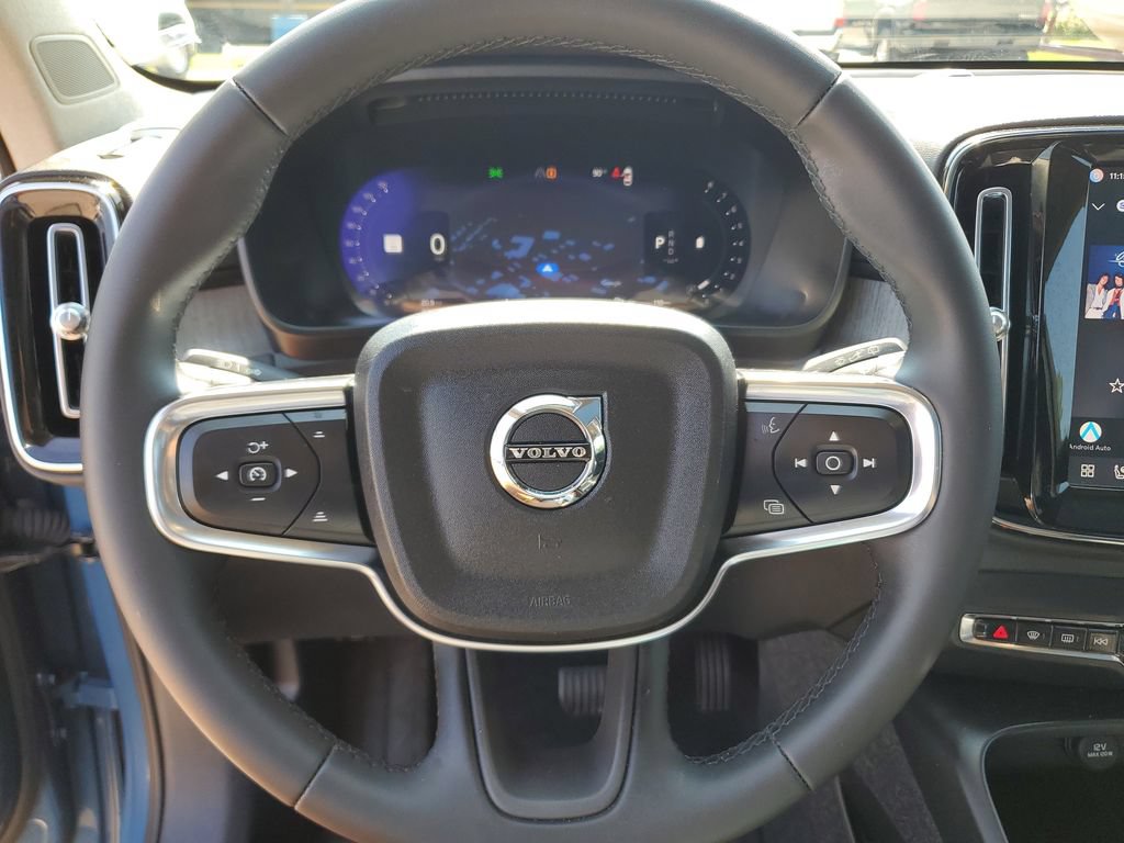 Used 2023 Volvo XC40 B5 Plus w/ Driver Assist Package AWD/4WD image 20