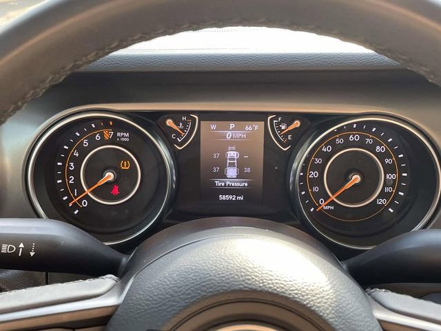 Used 2023 Jeep Gladiator Sport image 18