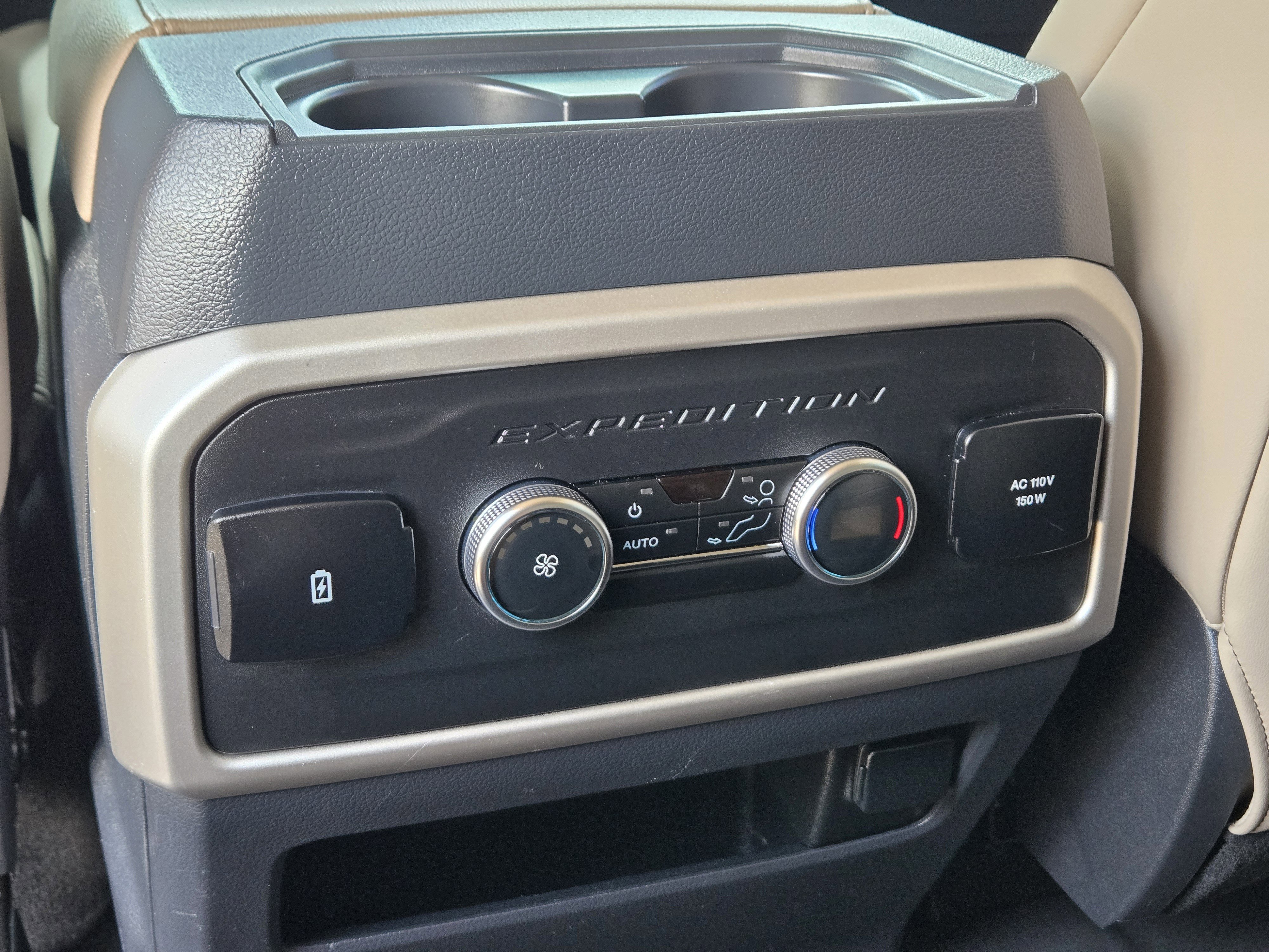 Certified 2024 Ford Expedition Max XLT RWD image 21