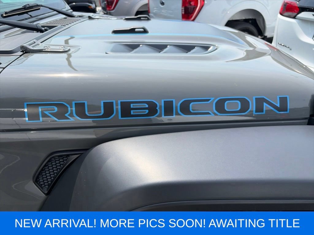 Used 2023 Jeep Wrangler Unlimited Rubicon 4xe w/ Cold Weather Group AWD/4WD image 11