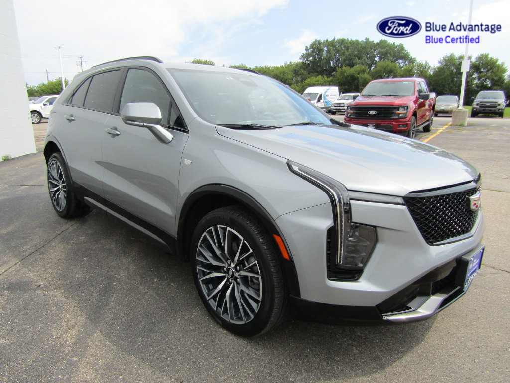 Used 2024 Cadillac XT4 Sport AWD/4WD image 16