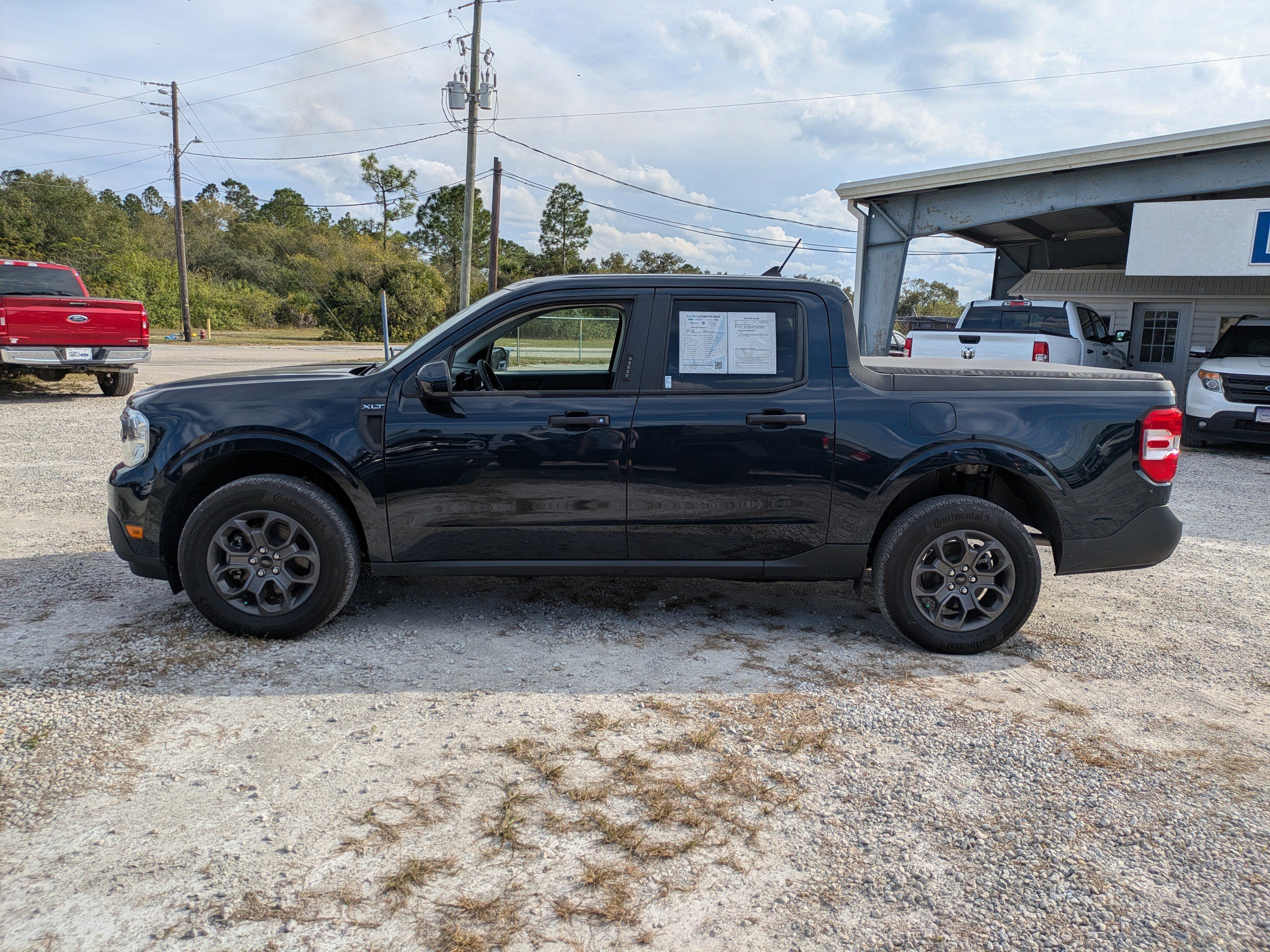 Certified 2023 Ford Maverick XLT w/ XLT Luxury Package image 2