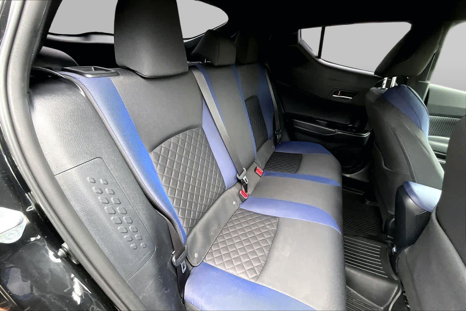 Used 2022 Toyota C-HR XLE FWD image 20