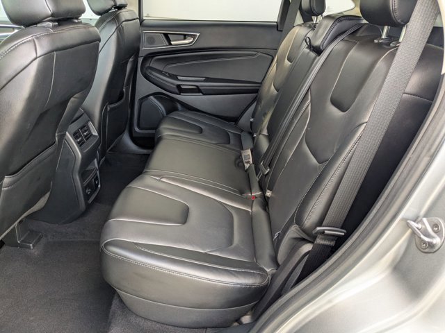 Certified 2022 Ford Edge Titanium image 30