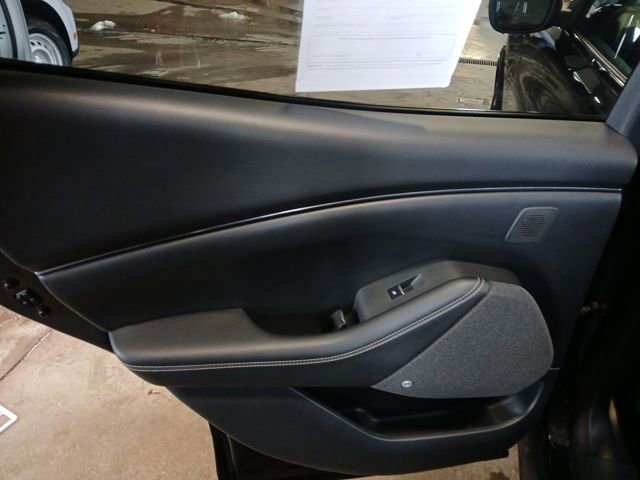 Certified 2021 Ford Mustang Mach-E Premium image 39