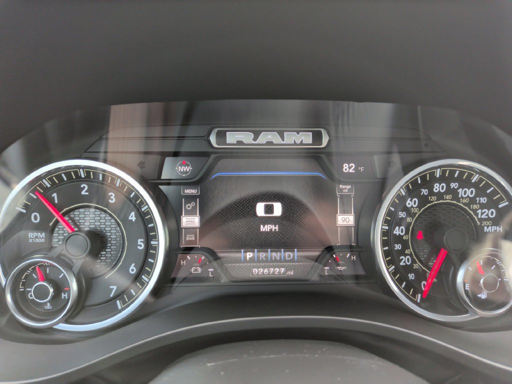 Used 2022 RAM 1500 Big Horn AWD/4WD image 32