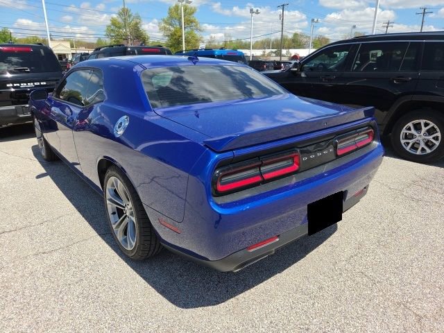 Used 2020 Dodge Challenger R/T w/ Driver Convenience Group RWD image 7