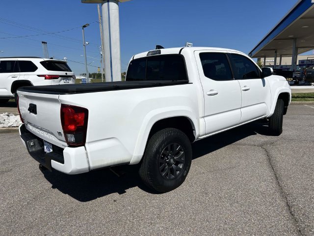 Used 2023 Toyota Tacoma SR5 w/ Technology Package AWD/4WD image 6