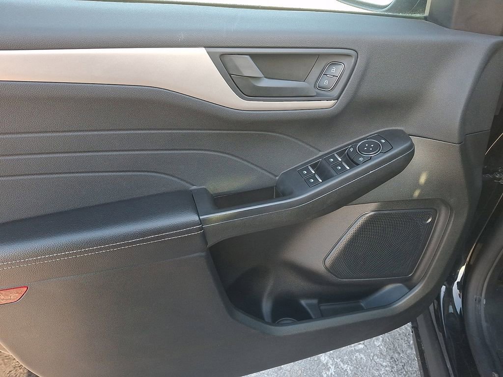 Certified 2022 Ford Escape SE w/ Convenience Package image 12