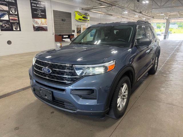 Certified 2021 Ford Explorer XLT w/ Class III Trailer Tow Package AWD/4WD image 3
