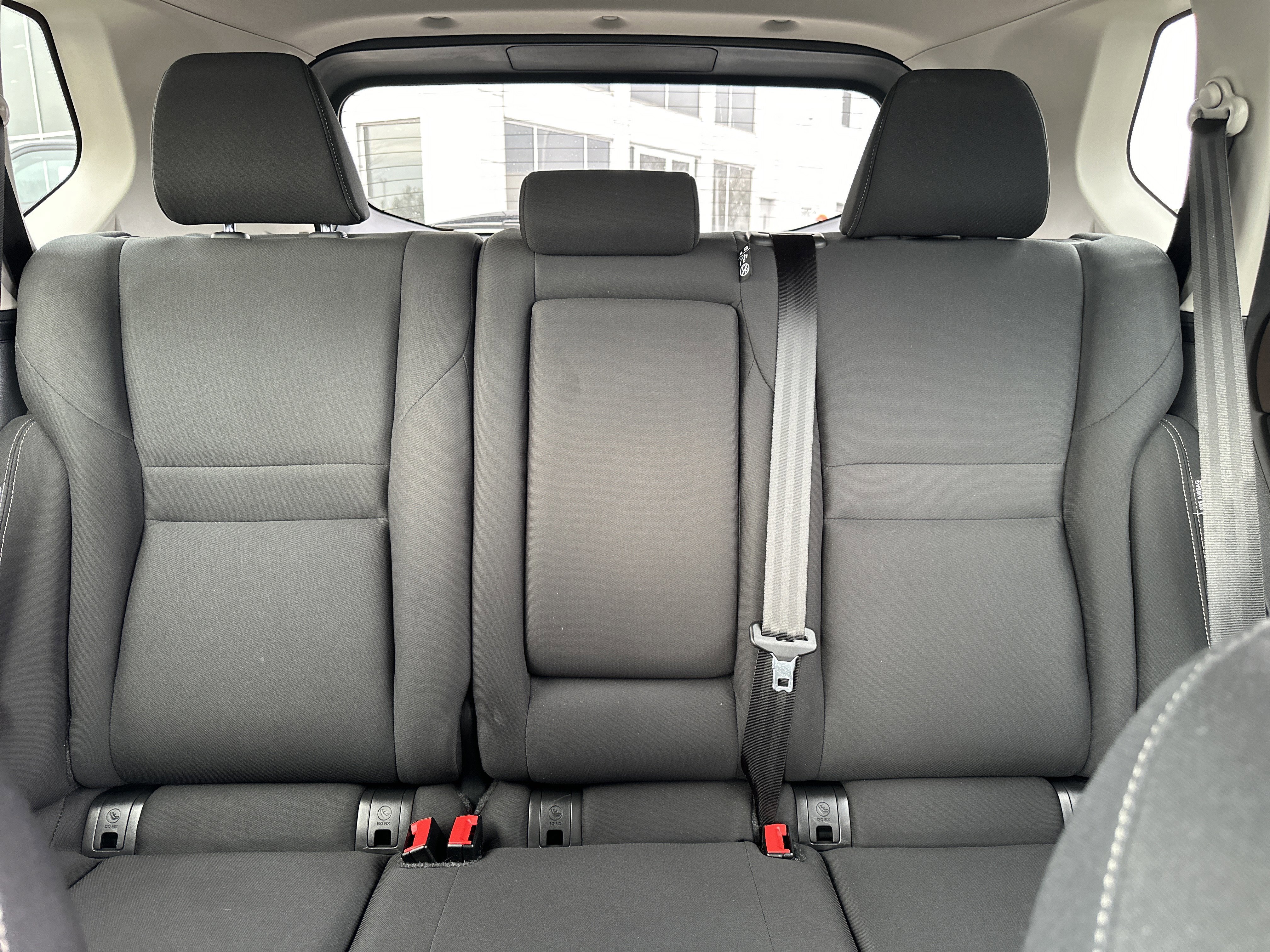 Used 2023 Nissan Rogue S image 25