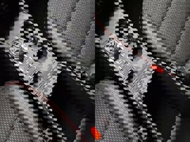 Certified 2024 Ford Escape ST-Line w/ Tech Pack #1 image 18