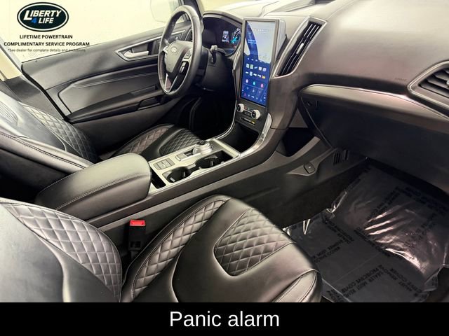 Certified 2024 Ford Edge Titanium AWD/4WD image 19