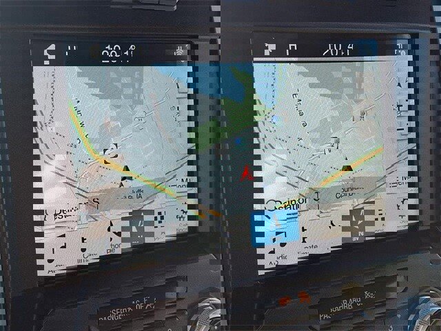 Certified 2018 Ford F150 Lariat w/ Equipment Group 502A Luxury image 15