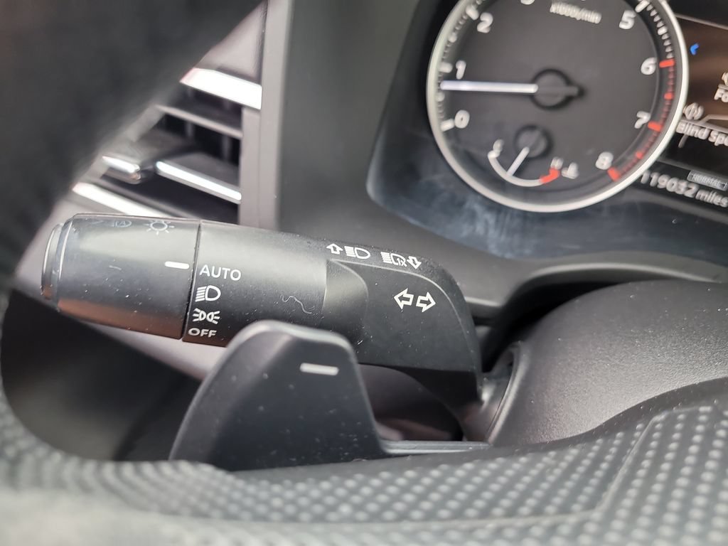 Used 2022 Mitsubishi Outlander ES FWD image 28