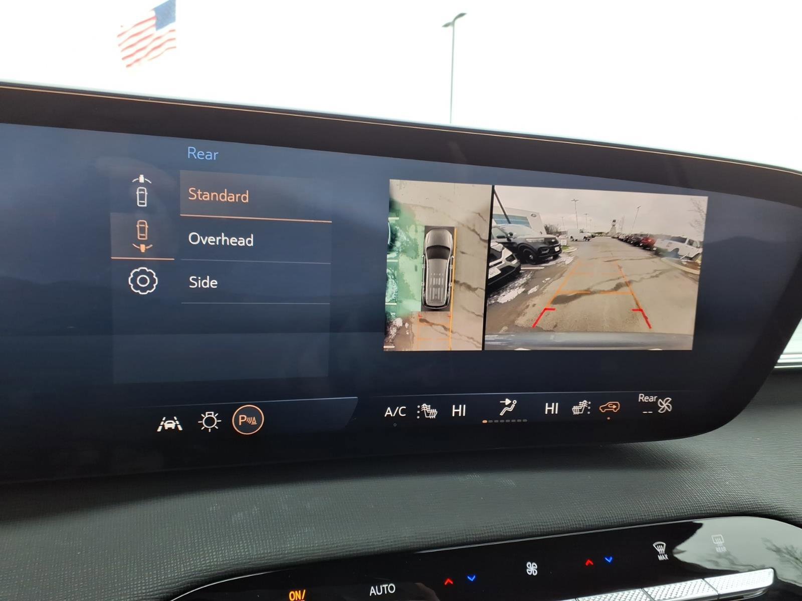 Used 2025 Buick Enclave Preferred image 21