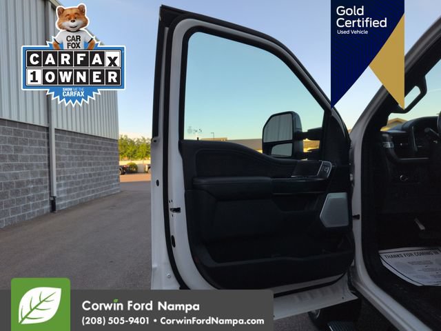 Certified 2026 Ford F350 Platinum AWD/4WD image 12