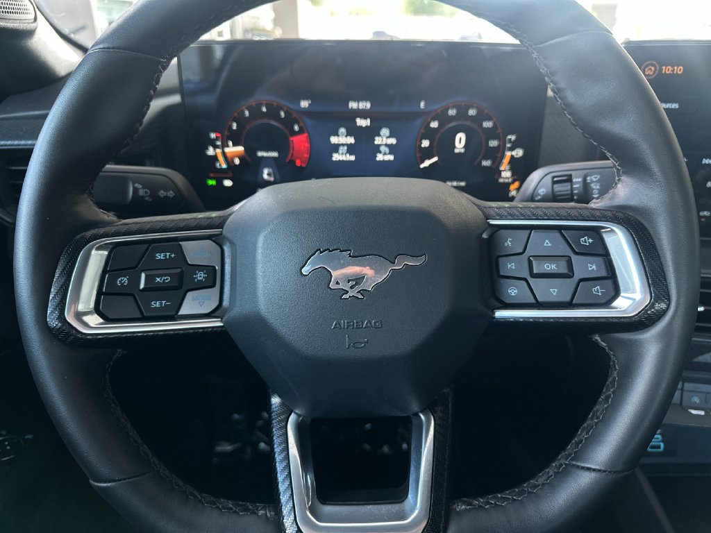 Certified 2025 Ford Mustang Coupe RWD image 21