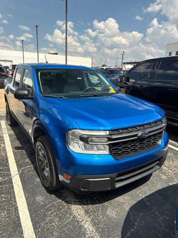 Certified 2022 Ford Maverick XLT FWD image 2