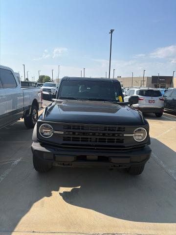 Certified 2022 Ford Bronco 2-Door AWD/4WD image 2