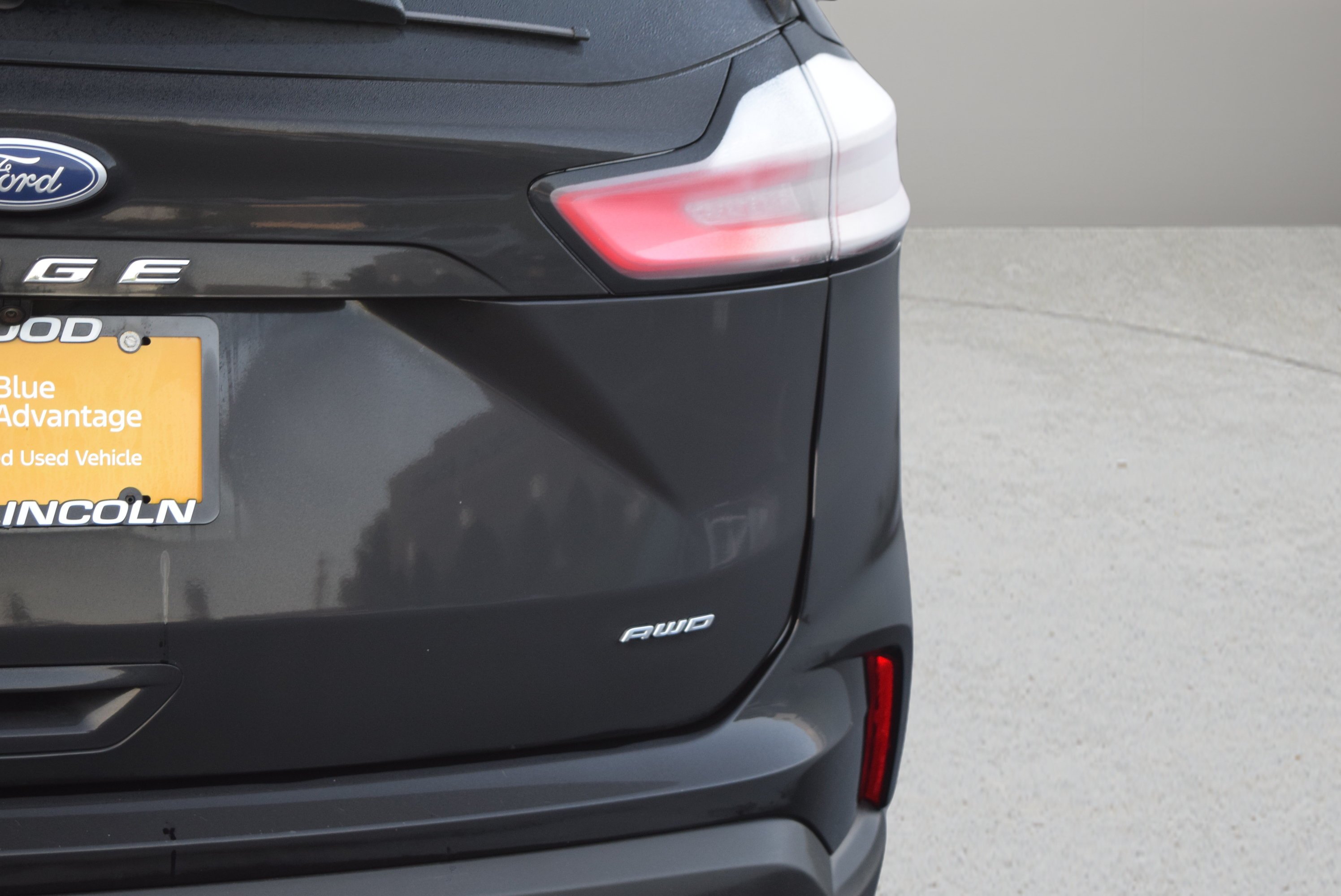 Certified 2024 Ford Edge SEL AWD/4WD image 6