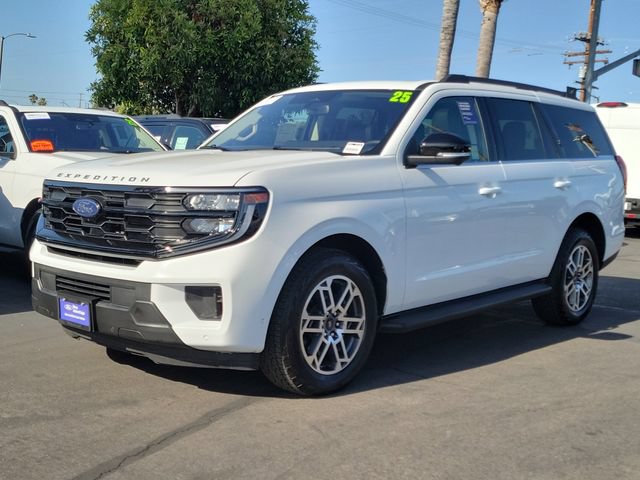 Certified 2025 Ford Expedition Active AWD/4WD image 30