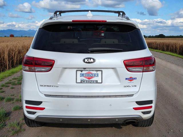 Used 2018 Kia Sorento SX image 3