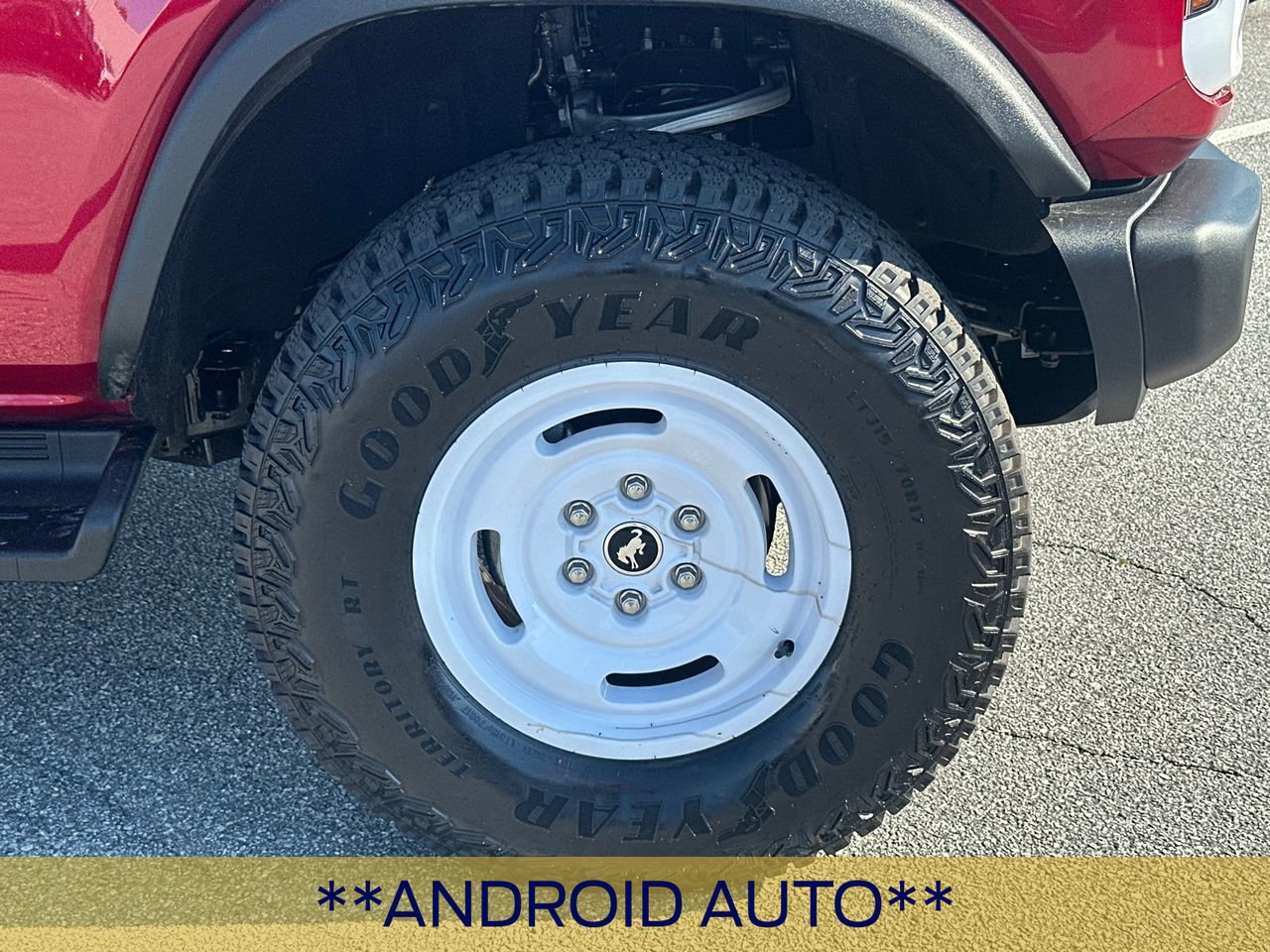 Certified 2025 Ford Bronco Heritage Edition image 14