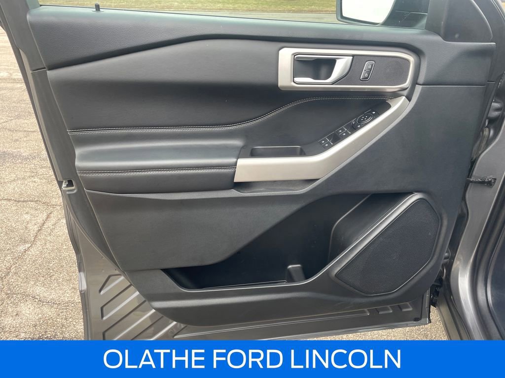 Certified 2023 Ford Explorer XLT image 21