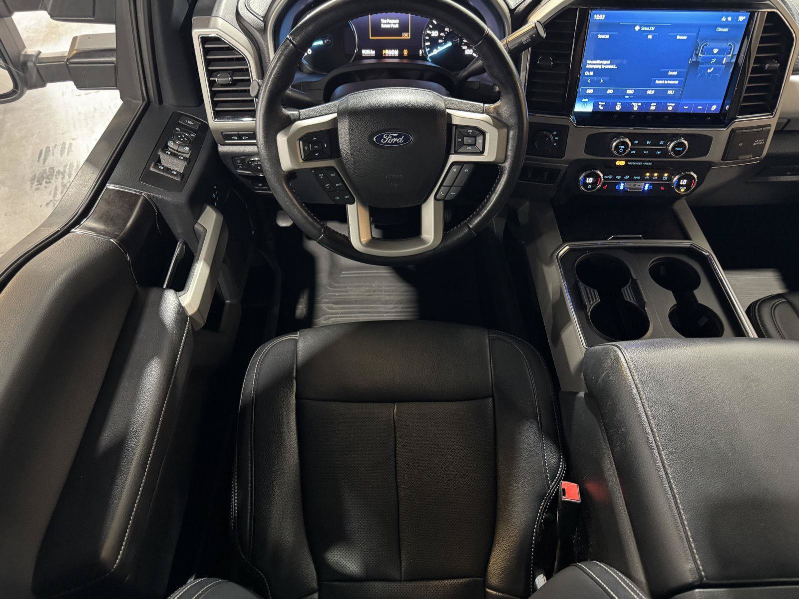 Certified 2022 Ford F350 Lariat w/ Lariat Ultimate Package AWD/4WD image 22