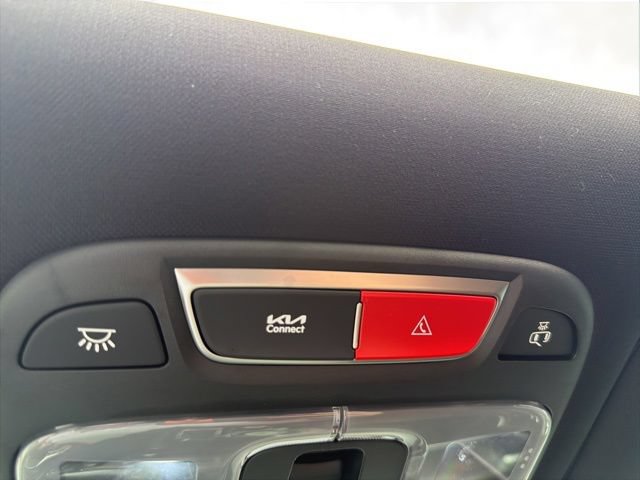 Used 2024 Kia Telluride EX w/ EX Captain's Chair Package AWD/4WD image 14