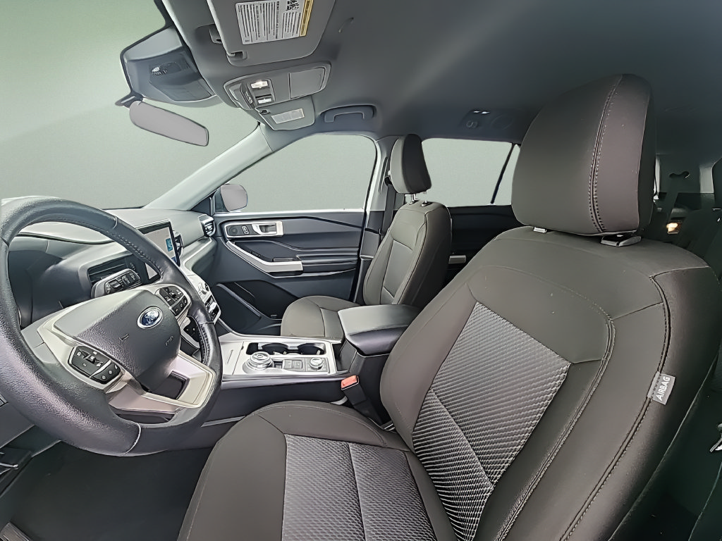 Certified 2024 Ford Explorer XLT AWD/4WD image 25