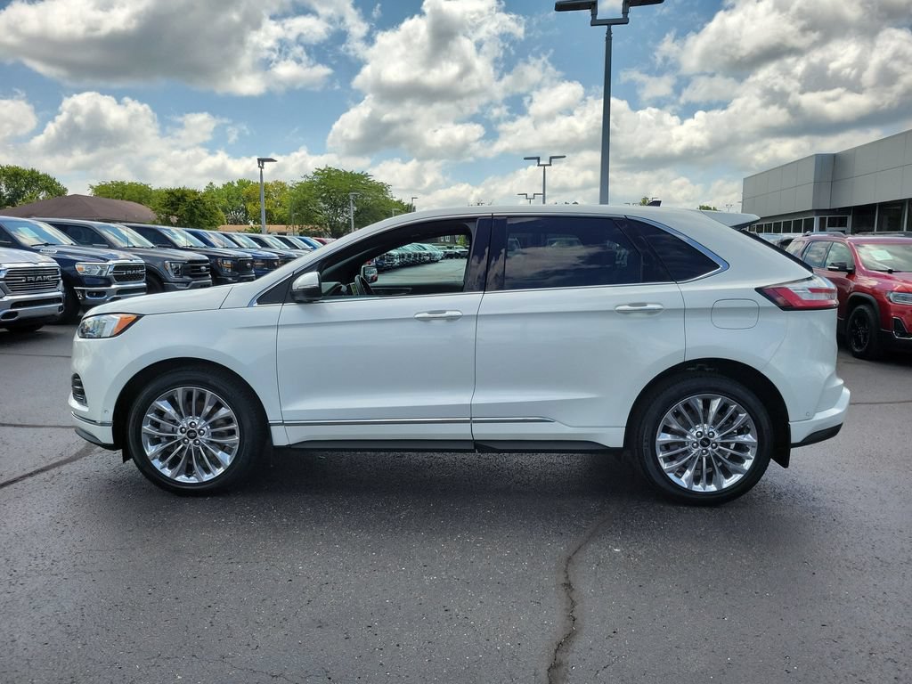 Certified 2022 Ford Edge Titanium w/ Equipment Group 301A AWD/4WD image 7