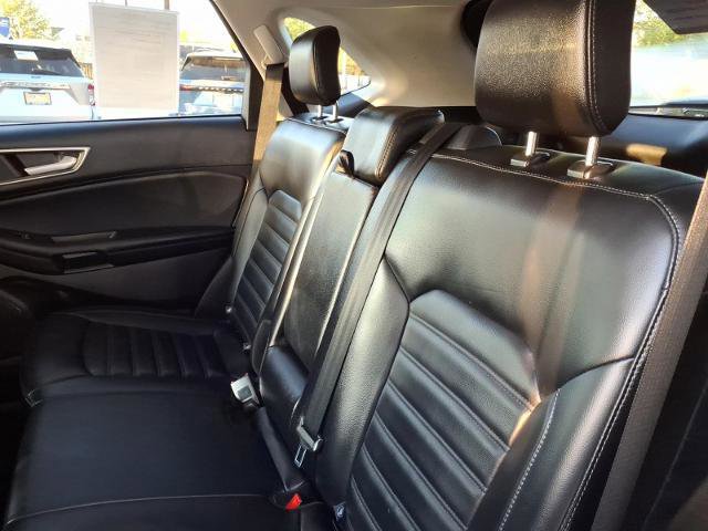 Certified 2024 Ford Edge SEL AWD/4WD image 12