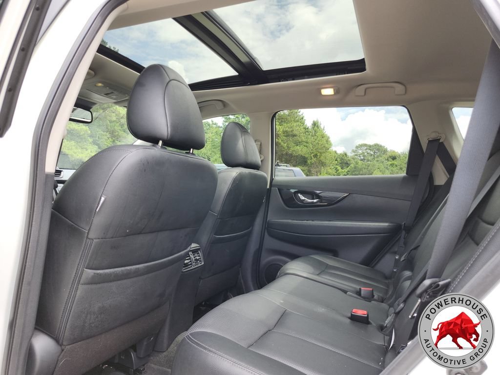 Used 2019 Nissan Rogue SL w/ Premium Package FWD image 21