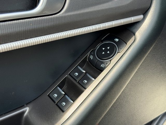 Certified 2025 Ford Explorer ST-Line w/ ST-Line Street Pack image 12