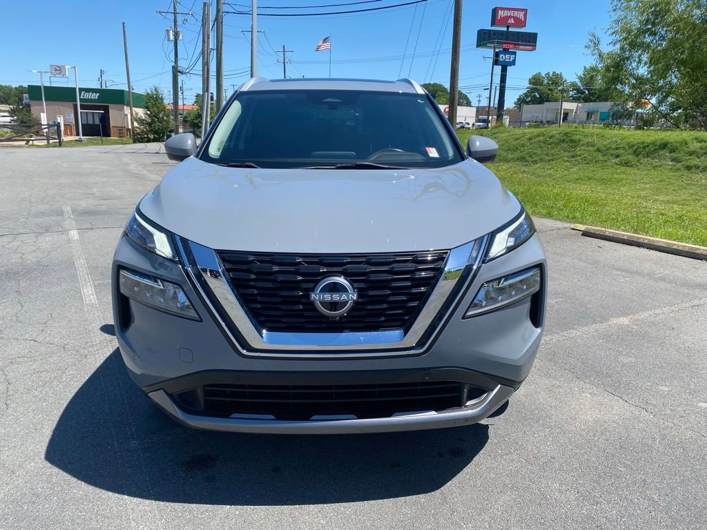 Used 2023 Nissan Rogue SL w/ SL Premium Package FWD image 2