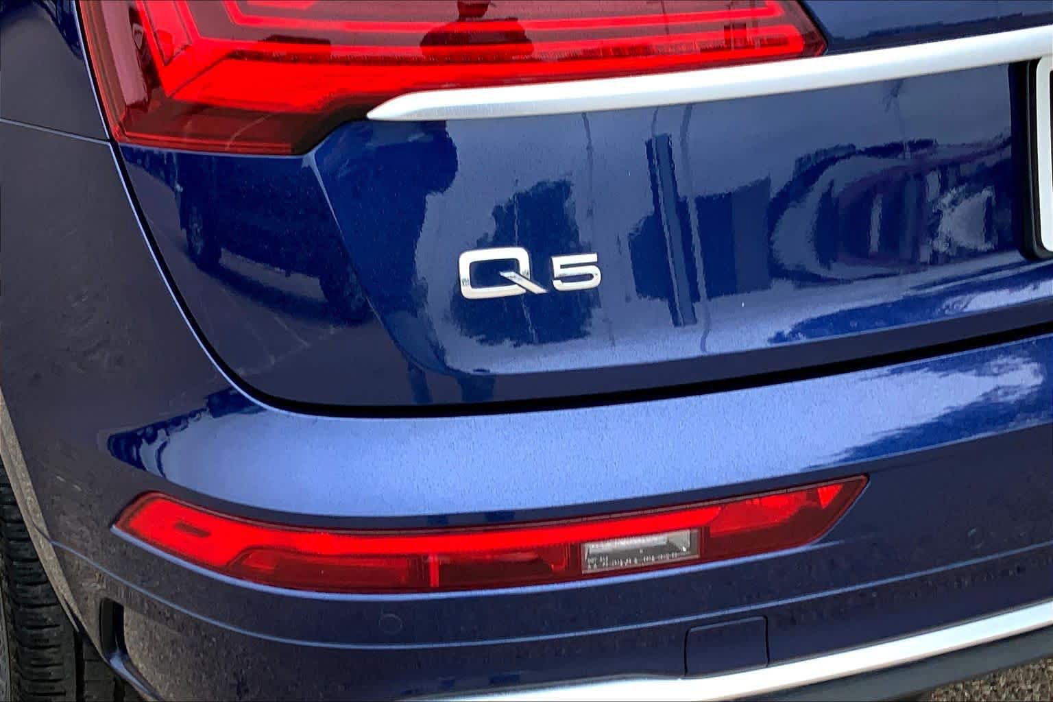 Used 2022 Audi Q5 2.0T Premium Plus w/ Premium Plus Package AWD/4WD image 10