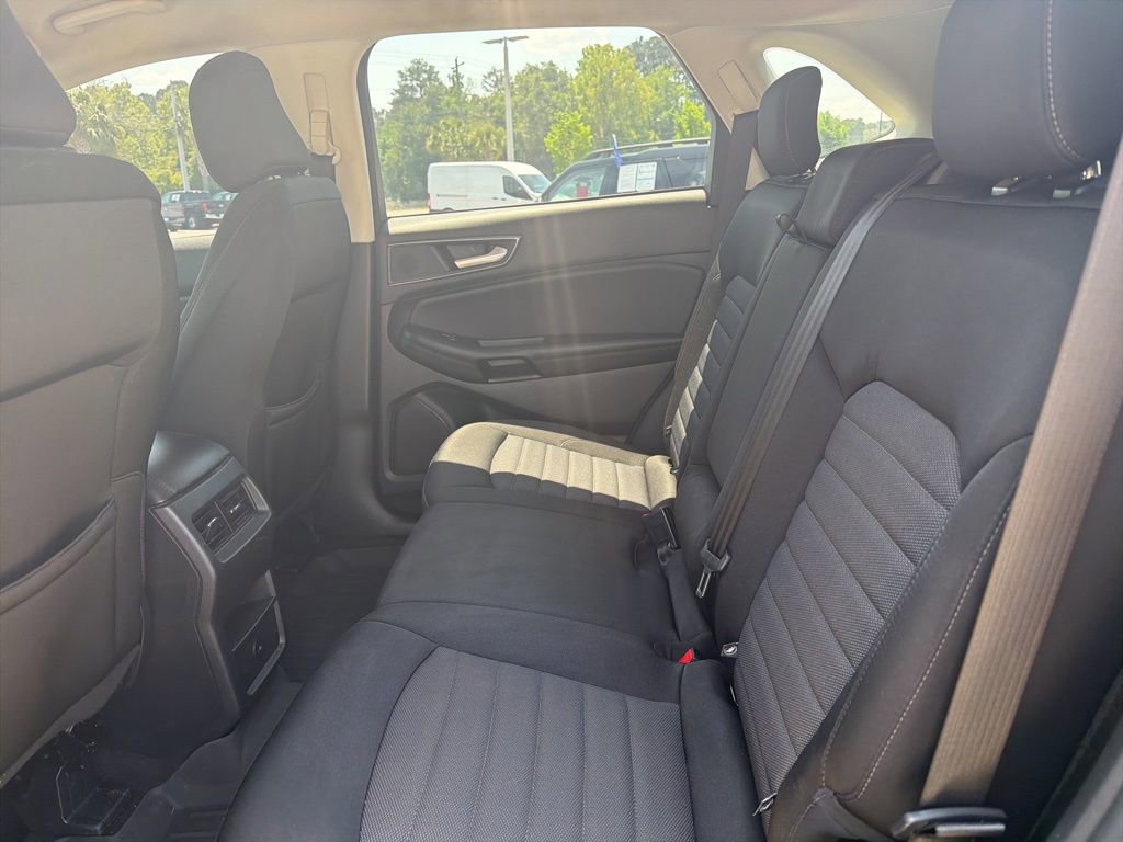 Certified 2023 Ford Edge SE w/ Black Appearance Package AWD/4WD image 13