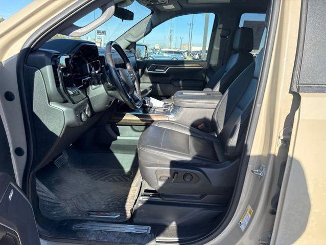 Used 2022 Chevrolet Silverado 1500 LT Trail Boss w/ LT Trail Boss Premium Package AWD/4WD video 2