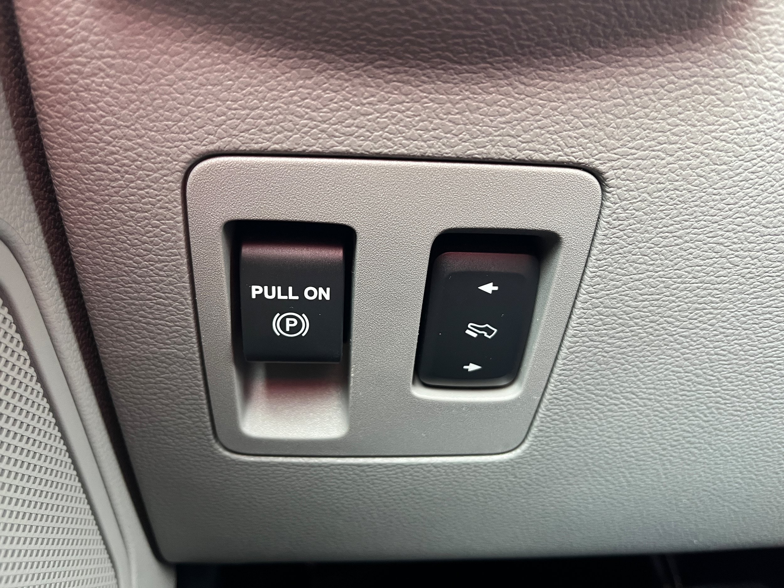 Certified 2019 Ford F150 XLT w/ Equipment Group 302A Luxury AWD/4WD image 23