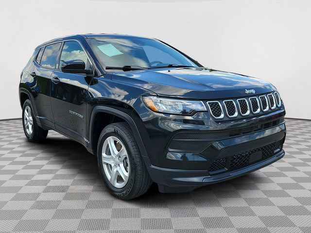 Used 2024 Jeep Compass Sport AWD/4WD image 7
