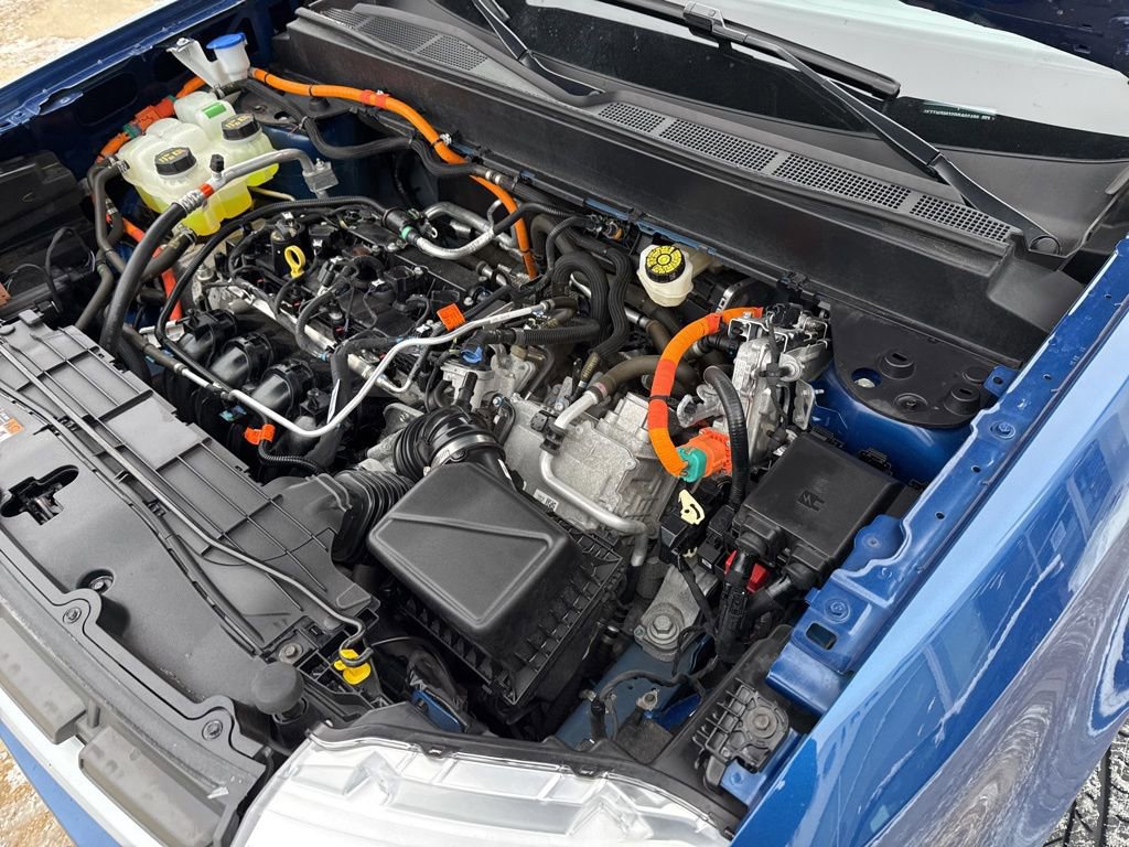 Certified 2024 Ford Maverick Lariat image 31