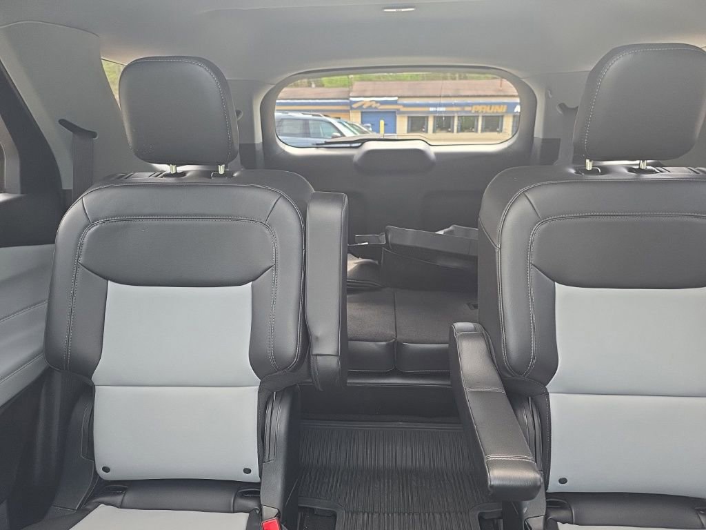Certified 2023 Ford Explorer XLT w/ Equipment Group 202A image 24