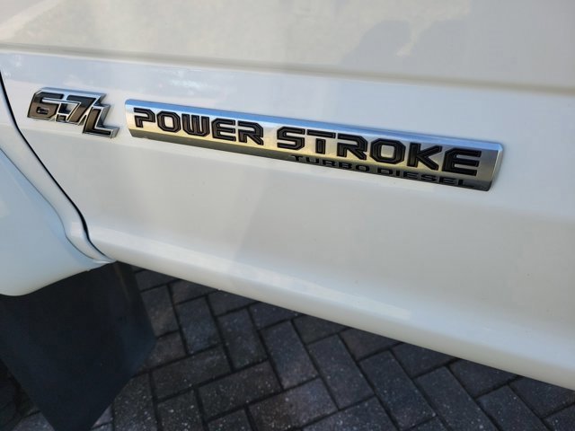 Certified 2022 Ford F450 Limited w/ FX4 Off-Road Package image 10