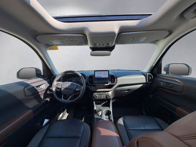 Certified 2021 Ford Bronco Sport Outer Banks w/ Outer Banks Package AWD/4WD image 3
