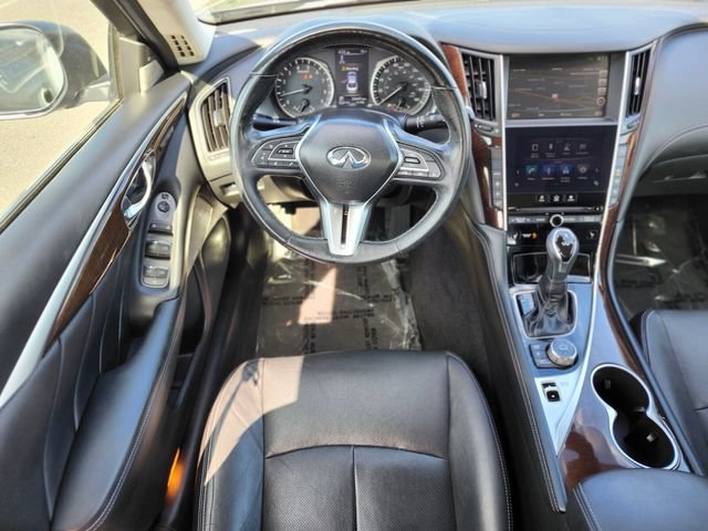 Used 2018 INFINITI Q50 Luxe w/ Sensory Package (Luxe) AWD/4WD image 13